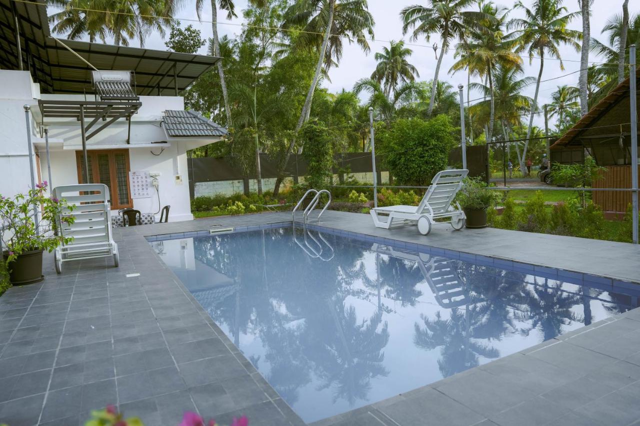 Waves And Shores Beach Villa Mararikulam Kültér fotó